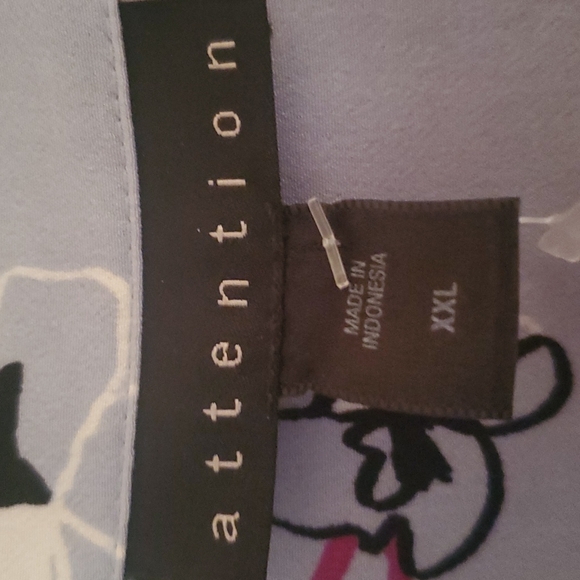 Dress - Picture 2 of 4